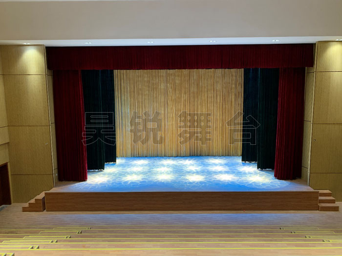 云南師范大學附屬昆明湖實驗中學音樂廳 云南師范大學附屬昆明湖實驗中學音樂廳